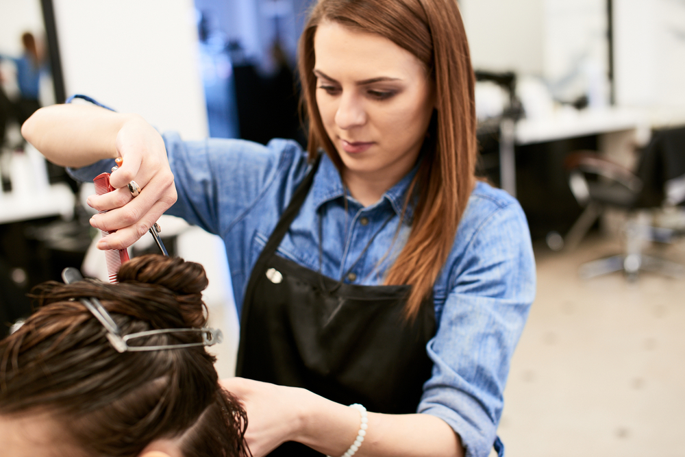 How to Cut Hair: Florida Cosmetology License Exam, Part 3 - Meridian