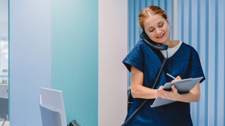 what-is-the-difference-between-a-medical-assistant-and-medical-office